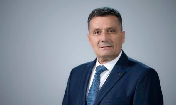 kryetari-i-junikut-per-ciftin-qe-vdiq-tragjikisht:-do-t’i-kujtojme-pergjithmone-si-familje-shembullore