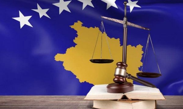 makshana:-vetingu-eshte-ndale-vetem-te-pozitat-udheheqese,-nuk-rrezikohet-sistemi-i-drejtesise