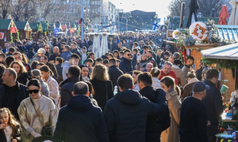 Udhëtime pa viza, koncerte, teatro e ushqime – çka do të bëjnë kosovarët pas 1 janarit?
