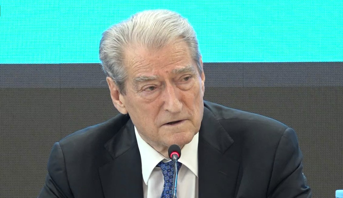 vendimi-per-arrest-shtepiak,-berisha:-deshmi-e-hakmarrjes-se-verber-politike-te-edi-rames