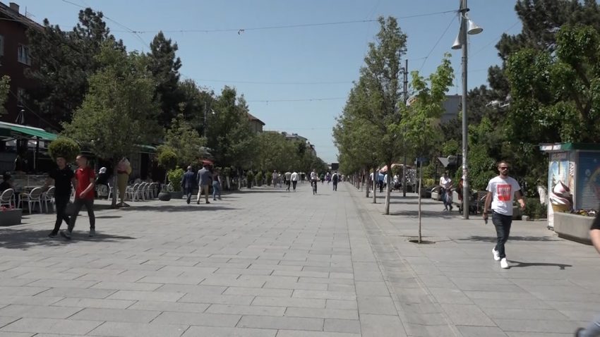 gruaja-ne-prishtine-goditet-nga-nje-plumb-bredhes,-policia-jep-detaje
