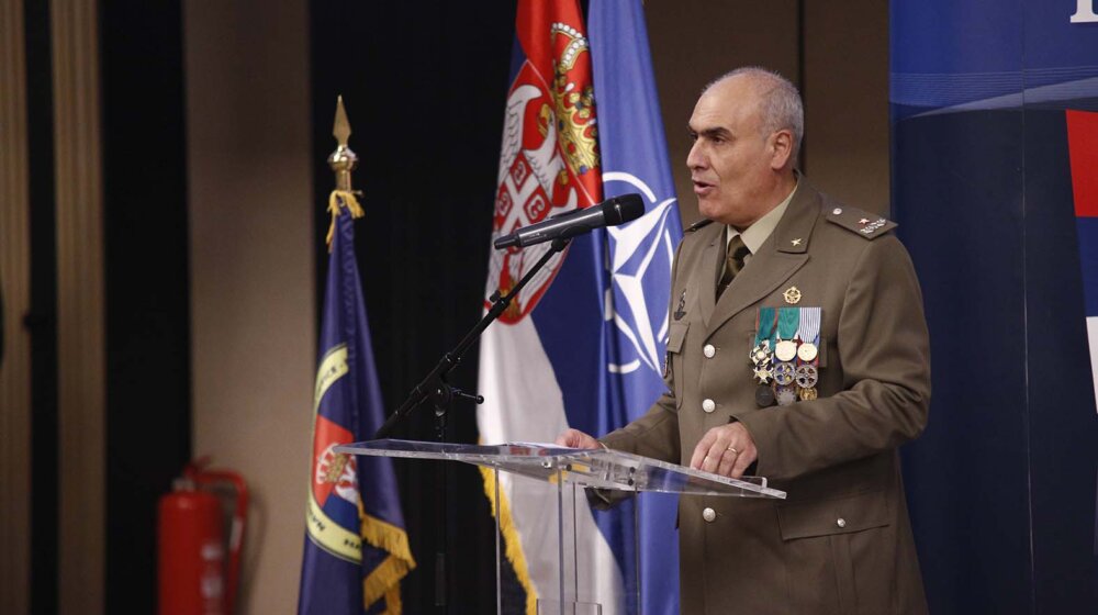 zyrtari-i-nato-s:-per-me-shume-se-dy-dekada,-paqja-dhe-stabiliteti-ne-kosove-prioritet-per-ne