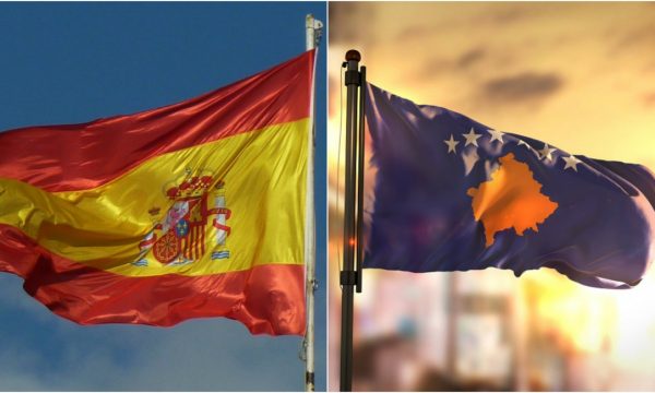 mpj-spanjolle-konfirmon-njohjen-e-pasaportave,-el-pais:-nuk-treguan-arsyet-pse-ndryshuan-qendrimin
