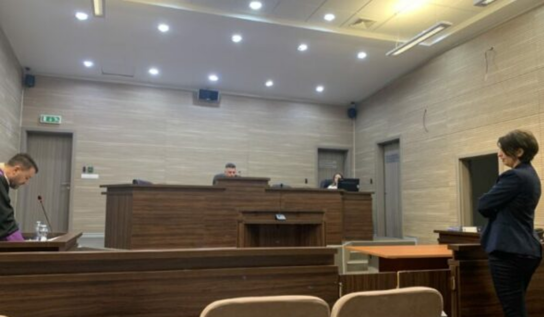 aprovohet-kerkesa-e-zyres-se-be-se-per-perjashtimin-e-gjyqtarit-vesel-ismajli-nga-gjykimi-ndaj-ish-zyrtares-se-be-se-te-akuzuar-per-korrupsion