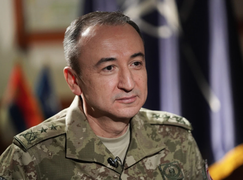 ulutash:-kfor-i-do-te-qendroje-ne-kosove-per-aq-kohe-sa-te-jete-e-nevojshme