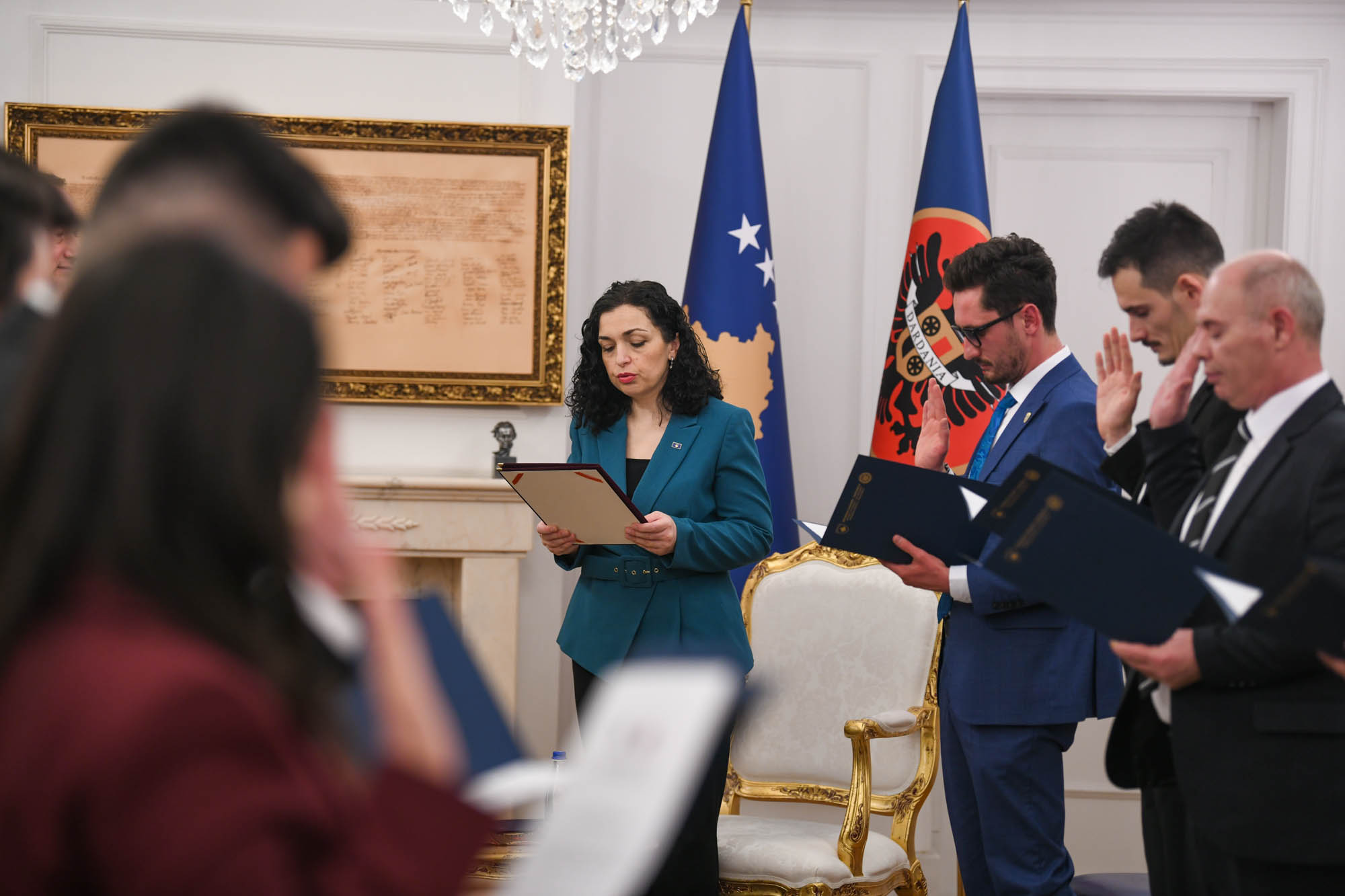 osmani-dekretoi-15-gjyqtare-me-mandat-fillestar