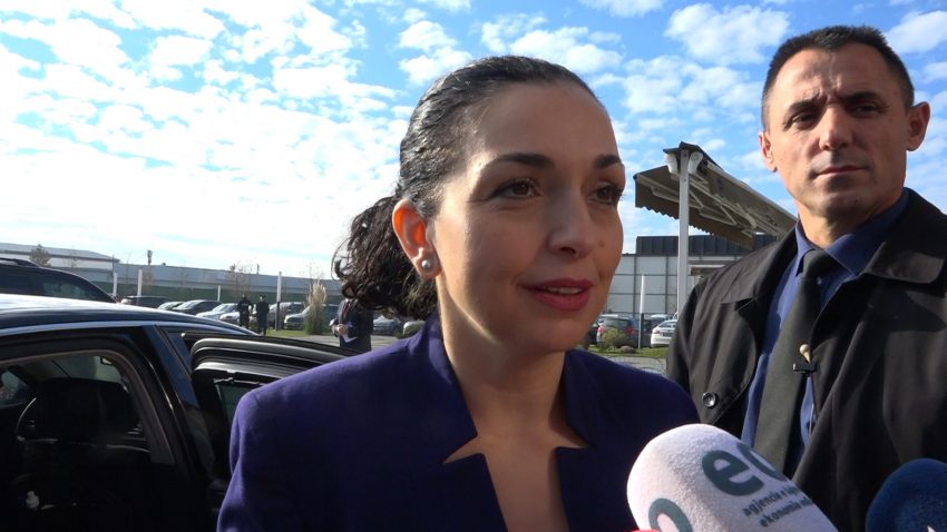 osmani-per-peticionin-per-shkarkimin-e-kryetareve-ne-veri:-eshte-e-drejte-qe-u-takon-qytetareve-ne-veri