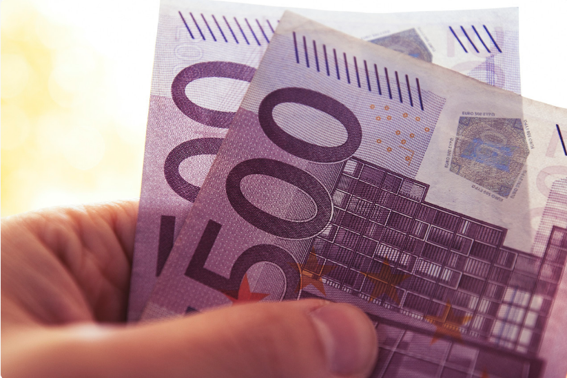 ndalohet-qarkullimi-i-kartemonedhes-500-euroshe-ne-kosove