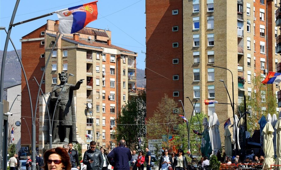 Heqja e vizave për serbët e Kosovës: Qeveria e Kosovës kërkon nga vendet e BE-së të refuzojnë propozimin e KE-së