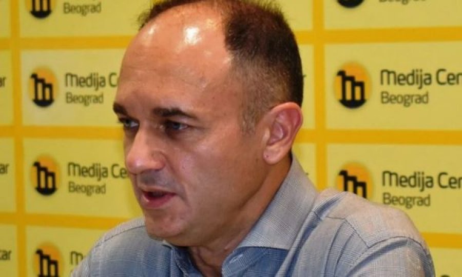 vuletiq:-serbet-nga-kosova-me-se-shumti-inkurajohen-te-emigrojne-nga-titujt-e-mediave-te-beogradit