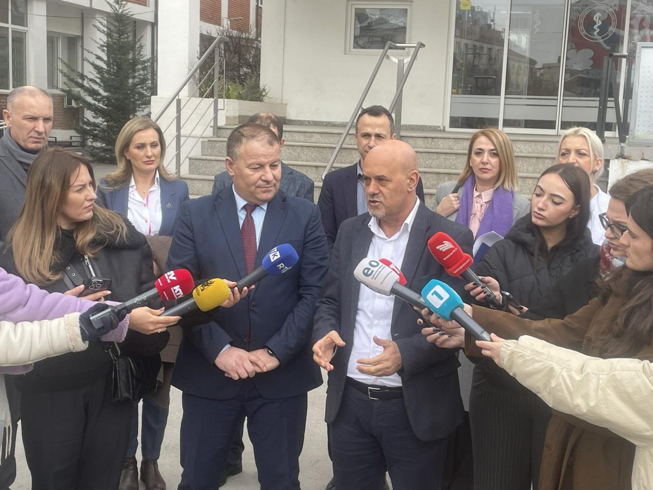 policet-ne-kryeqytet-do-te-kene-sherbime-falas-ne-institucionet-e-kujdesit-paresor-shendetesor