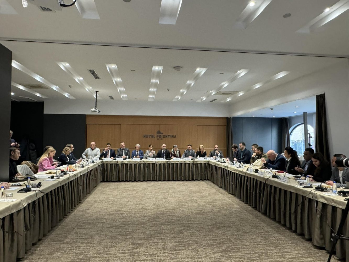 projekti-fierc-nxit-zhvillimin-ekonomik-dhe-promovon-bashkepunimin-nderetnik-ne-kosove