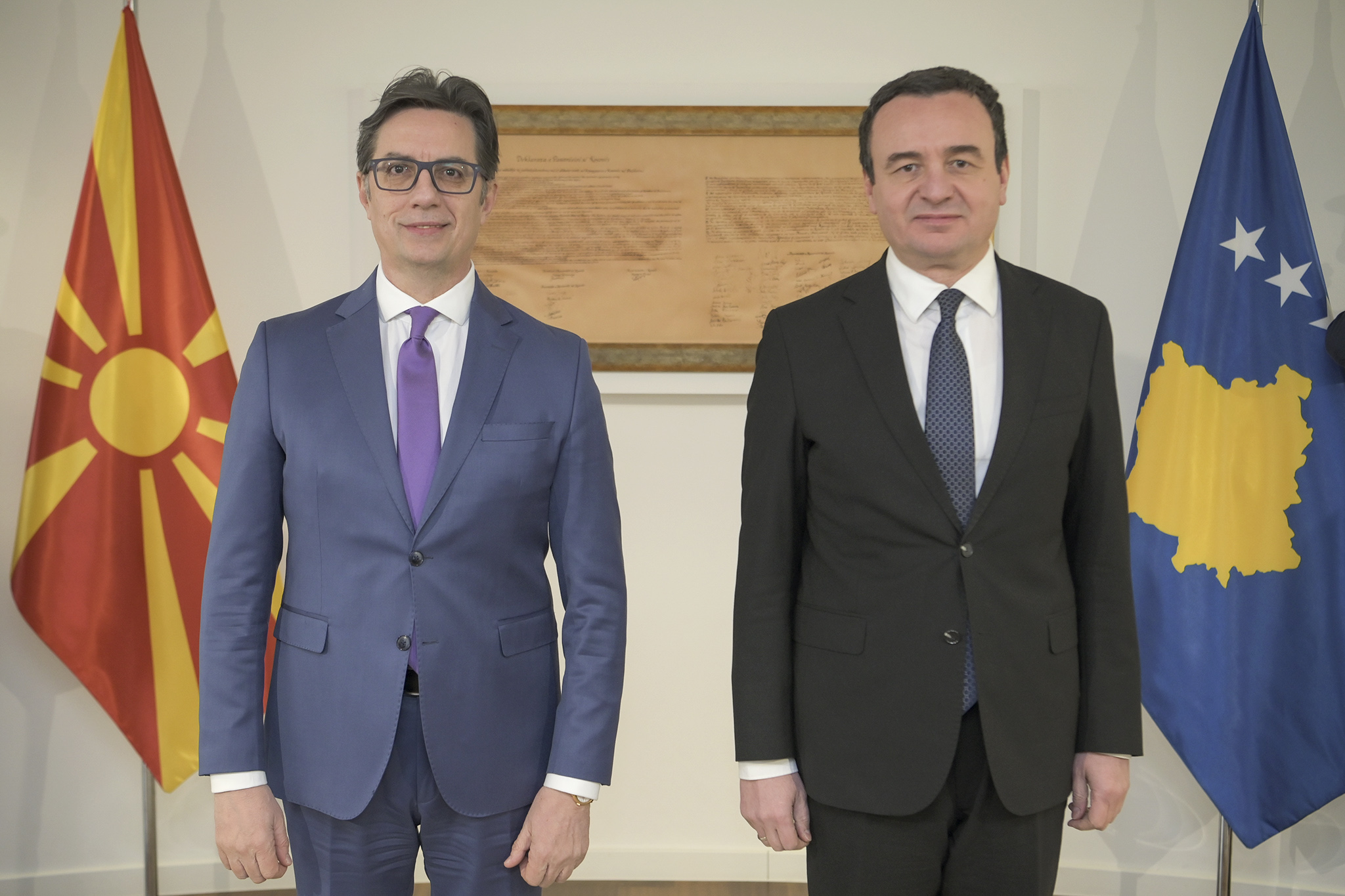 kurti-ne-takim-me-pendarovski-diskuton-per-projektin-e-rruges-prizren-–-tetove