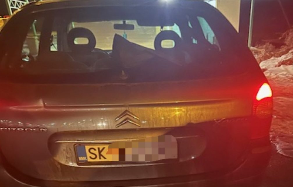 policia-ndalon-nje-automjet-te-dyshuar-ne-vermice,-pasagjerit-i-gjendet-droge-te-fshehur-ne-trup