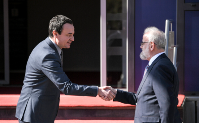 kurti-uron-xhaferin:-nje-maqedoni-e-veriut-me-orientim-euroatlantik-e-larg-fijeve-te-moskes-eshte-ajo-qe-duam