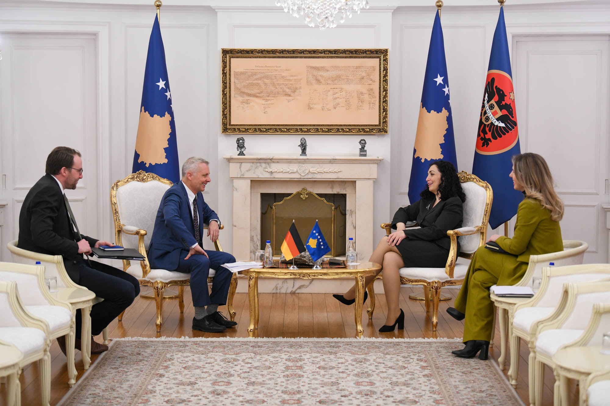 osmani-takohet-me-rohden,-flasin-per-anetaresimin-e-kosoves-ne-kie-e-zhvillimet-e-fundit-ne-vend