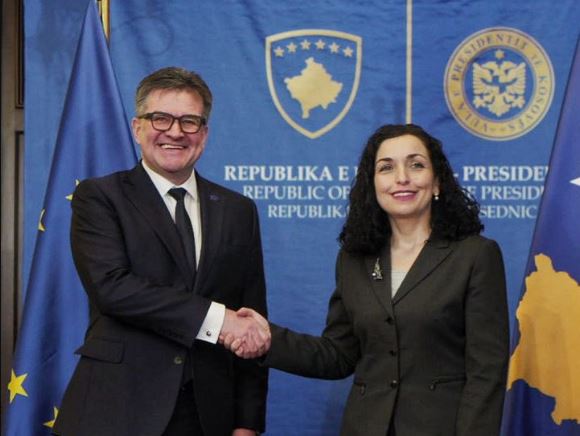 lajcak-pas-takimit-me-osmanin:-mirenjohes-per-pikepamjet-dhe-njohurit-e-saj
