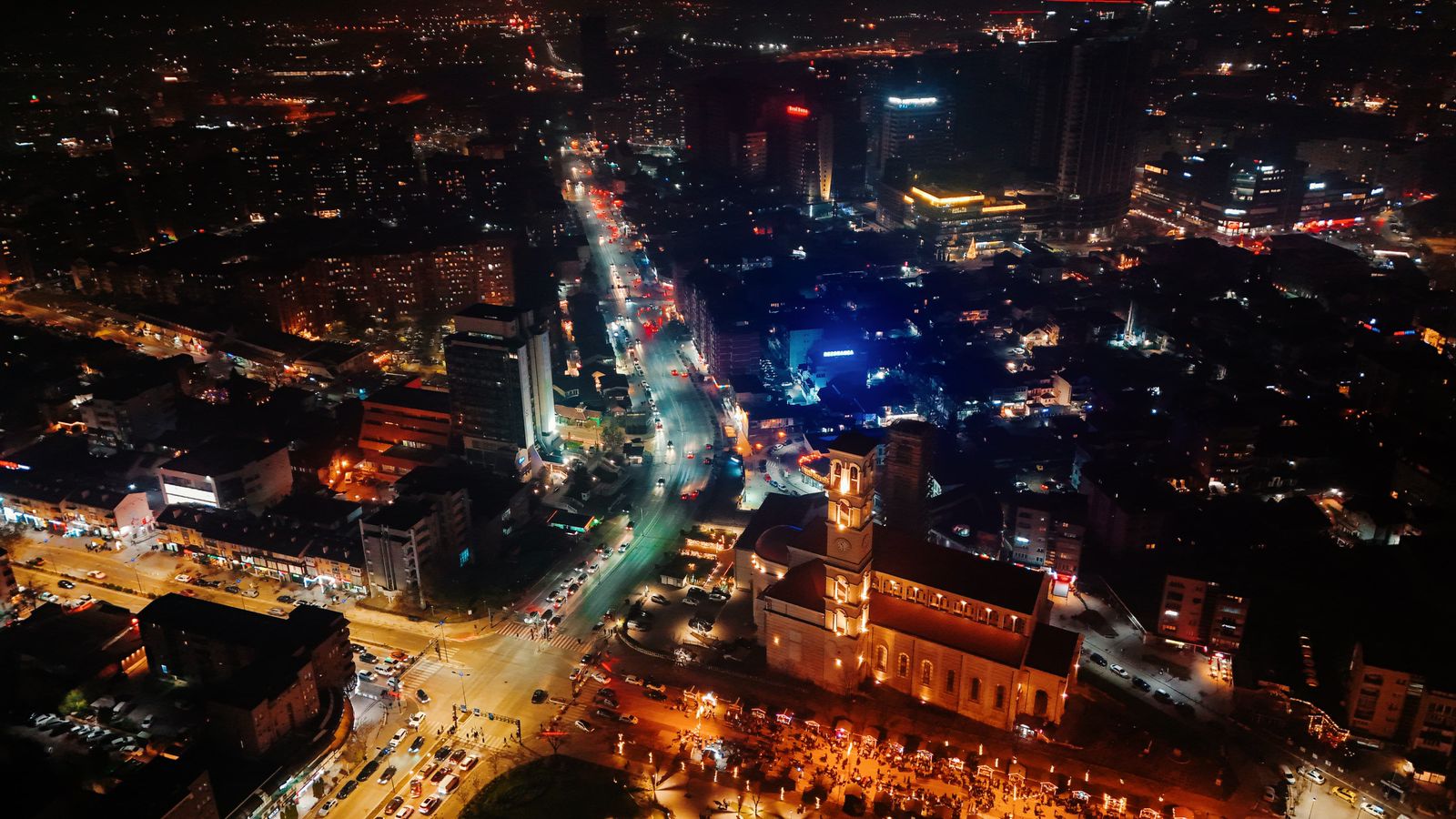 prishtina-synon-ta-zgjeroje-infrastrukturen-e-ndricimit-te-mencur