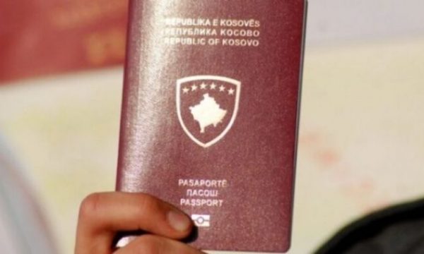 gjate-janarit-aplikuan-mbi-800-serbe-per-pasaporte-te-kosoves