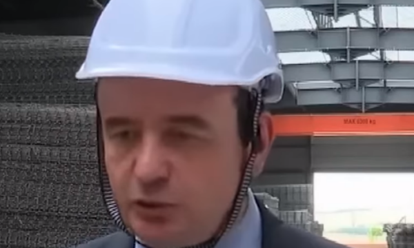 pervjetori-i-14-shkurtit-2021,-lvv-me-video:-u-punua-si-asnjehere-me-pare,-krijuam-vende-pune-e-ngritem-pagat