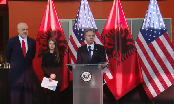 rama-me-blinken:-apelojme-autoritetet-ne-kosove-te-mos-bejne-asnje-hap-pa-koordinim-me-aleatet
