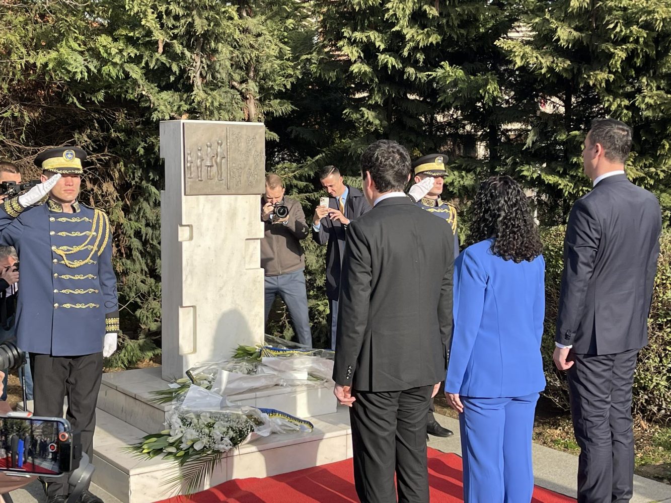 kreret-shteteror-bejne-nderime-te-monumenti-i-te-pagjeturve