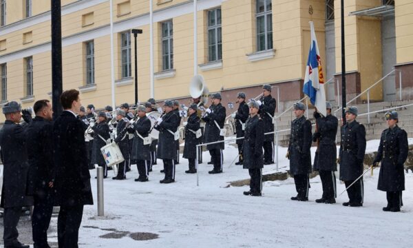 maqedonci-per-vizite-ne-finlande,-diskutohet-edhe-per-sigurine-e-kosoves