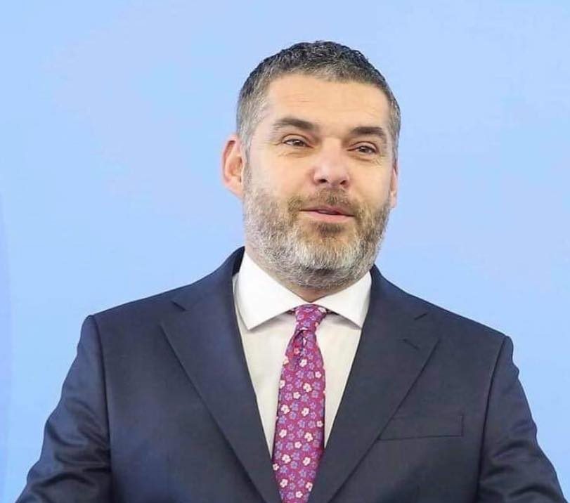 kastrati-e-quan-te-“kobshem”-kurtin:-nuk-bej-politike-me-arkivole,-qysh-kane-bere-vv-ja