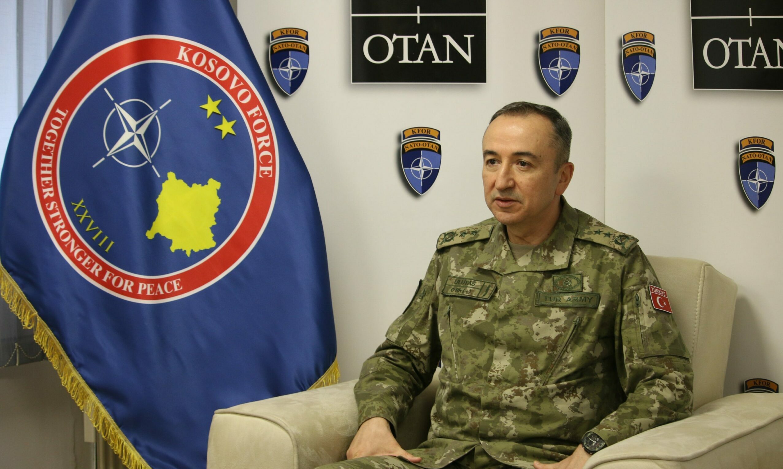 ulutas-takon-ambasadoret-evropiane-dhe-shefin-e-eulex-it,-diskutojne-per-sigurine-ne-kosove