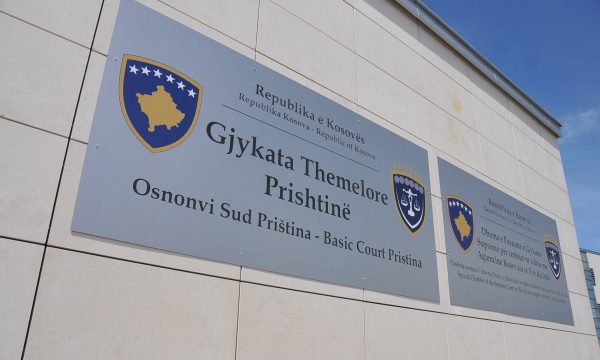 ne-mungese-te-avokatit,-shtyhet-gjykimi-per-krime-lufte-ndaj-caslav-joliq