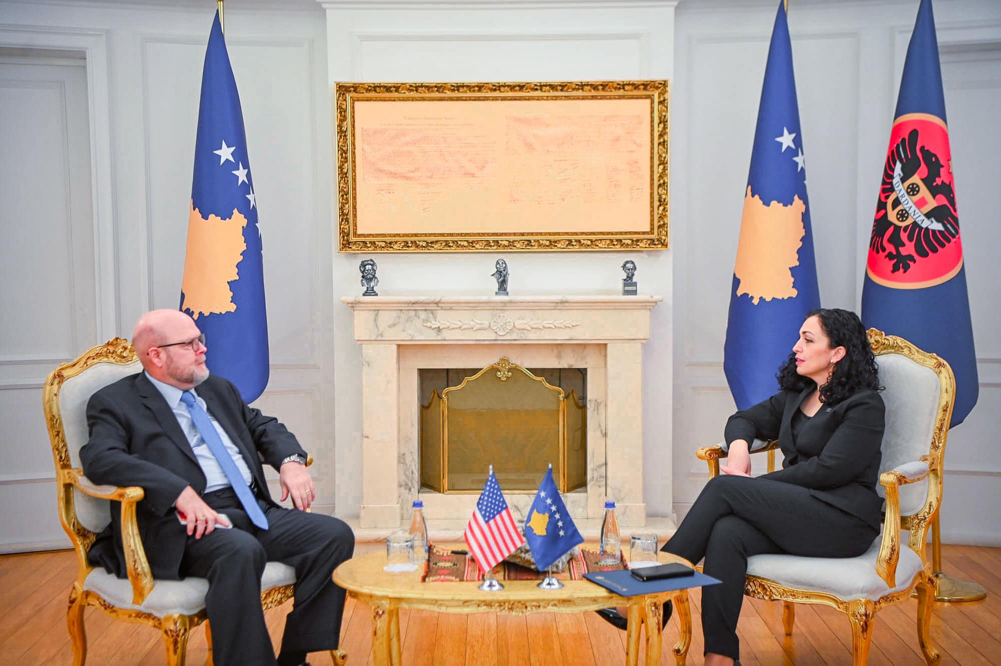osmani-pret-ne-takim-ambasadorin-hovenier,-bisedon-per-planin-e-tranzicionit-per-zbatimin-e-rregullores-se-bqk-se