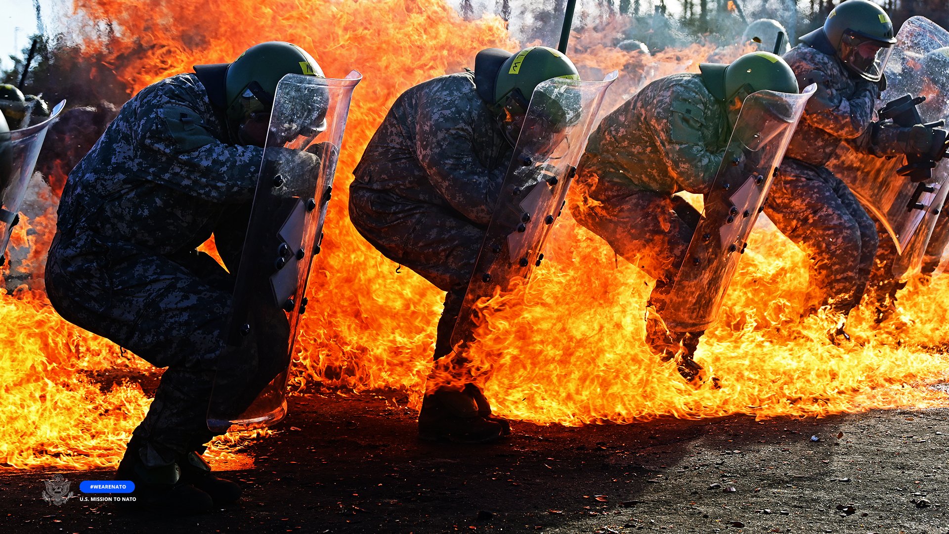 ushtare-amerikane-trajnohen-para-ardhjes-ne-kosove-(foto)