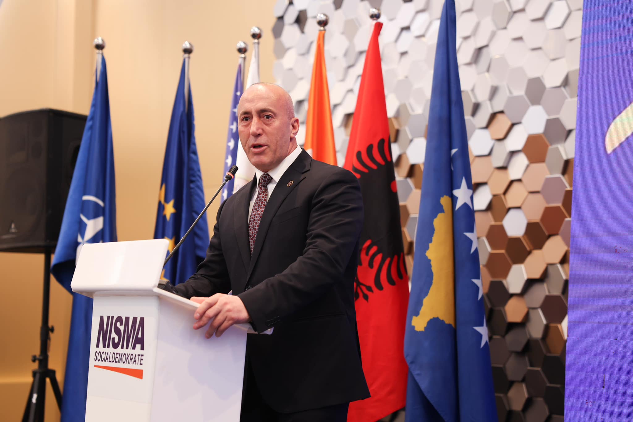 Haradinaj: Partneriteti me Nismën, Kosovës do t’i sjellë fitore