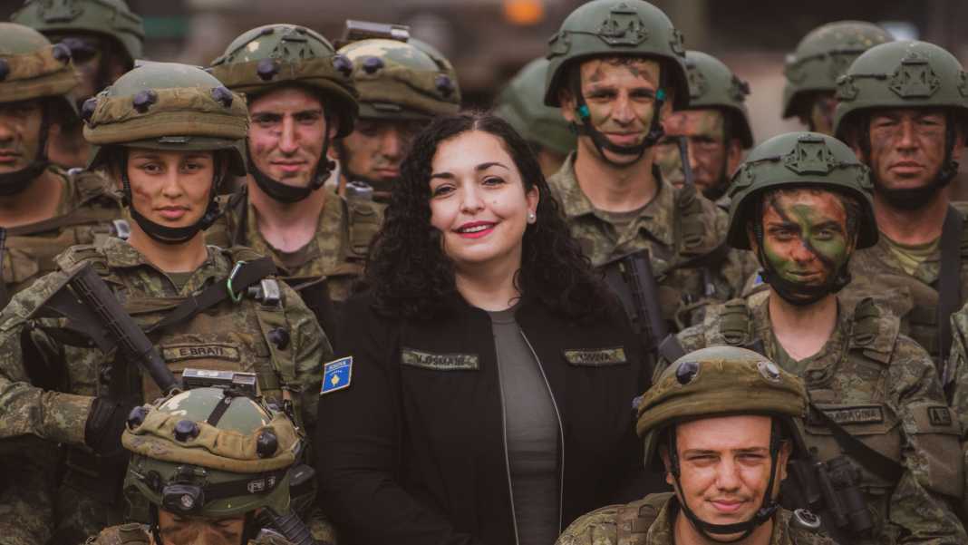 fsk-ja-bashke-me-aleate-te-tjere-trajnojne-mbi-34-mije-rekrute,-osmani:-mbetemi-te-bashkuar-per-mbeshtetjen-tone-per-ukrainen