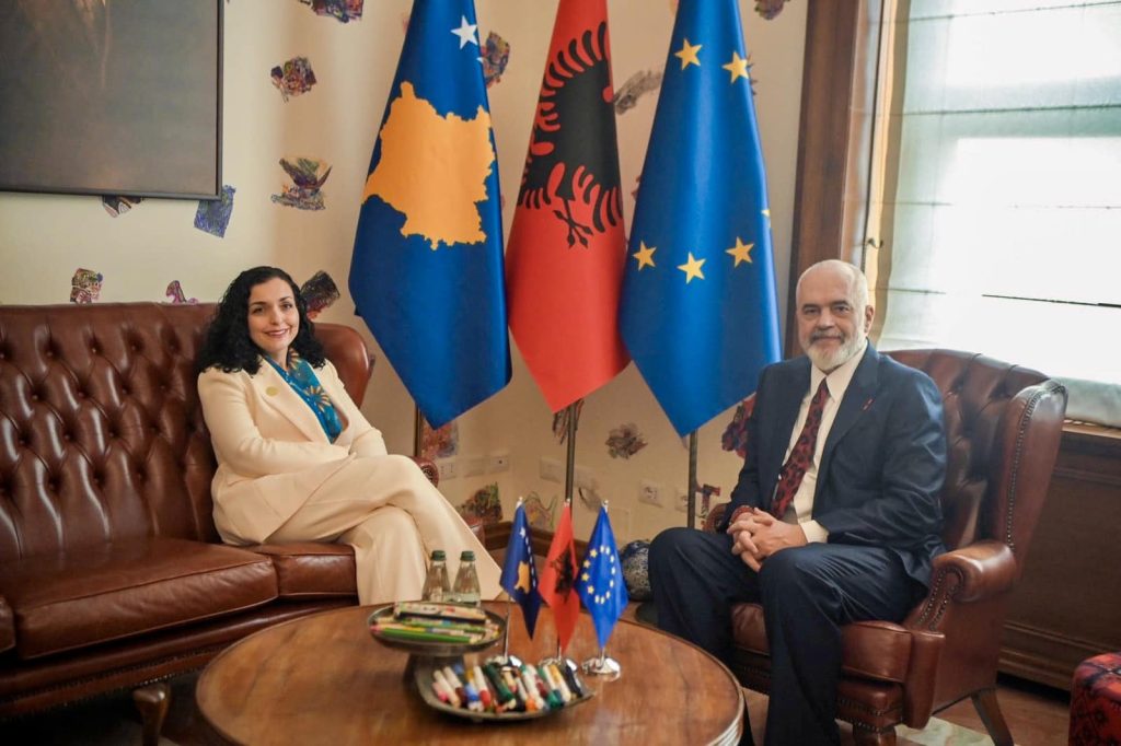 osmani-takon-ramen:-diskutime-e-koordinim-ne-te-mire-te-kosoves-e-te-shqiperise