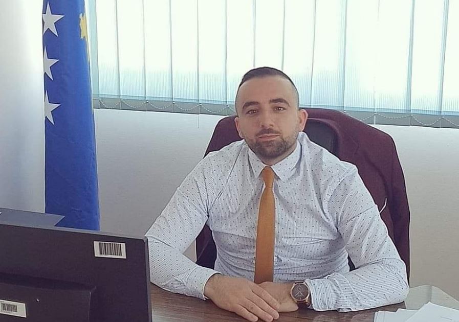 ministria-e-zhvillimit-rajonal:-ish-zv/ministri-i-terhoqi-9230-e-nga-kartela-shteterore,-jo-te-gjitha-ishin-te-lejuara-zyrtarisht