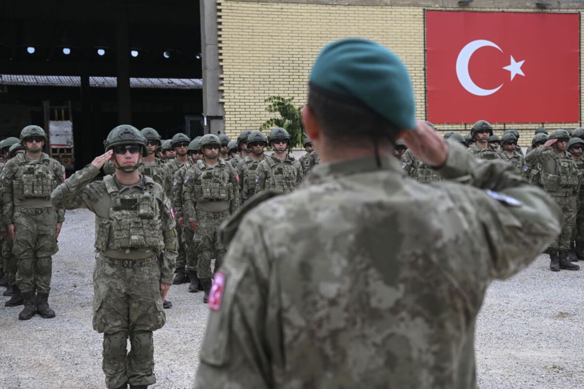 ne-kosove-ka-mberritur-nje-kontingjent-i-ri-i-kfor-it-turk