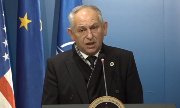 dreshaj:-kosova-vendi-i-vetem-ne-evrope-pa-sigurime-te-mirefillta-shendetesore