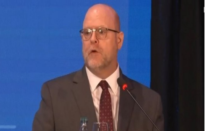 hovenier:-puna-e-prokuroreve-eshte-jetike-per-te-ardhmen-e-kosoves
