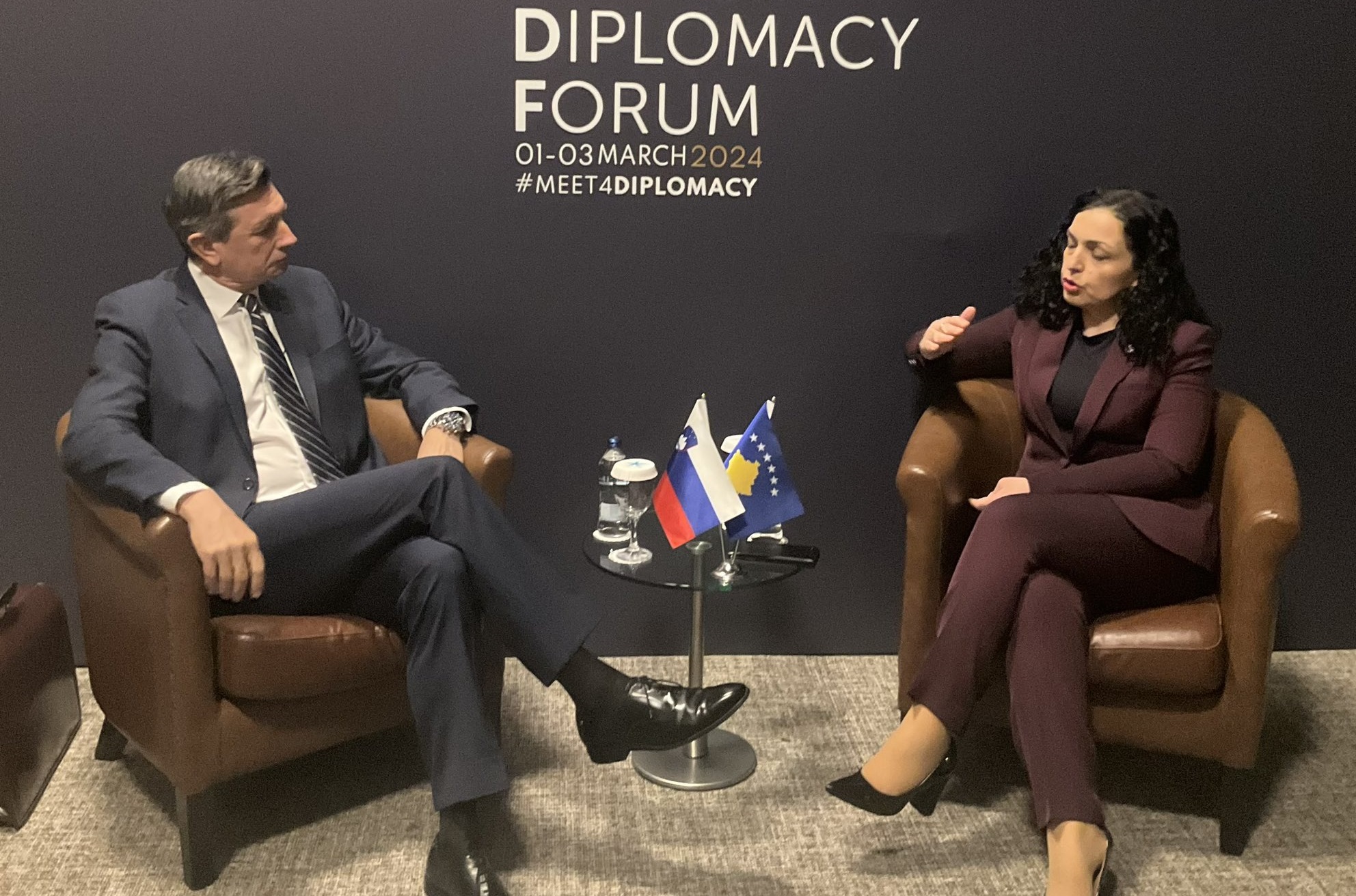 Pahor takon Osmanin: Dialogu Kosovë-Serbi është bllokuar