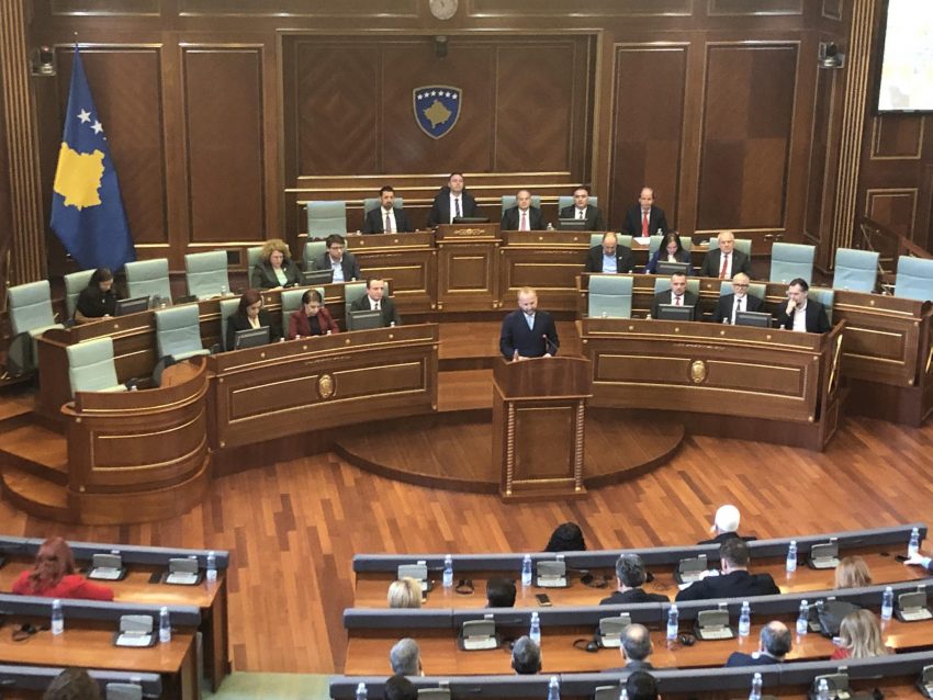 tahiri-permend-thacin,-veselin,-krasniqin-e-selimin:-po-e-mbrojne-luften-e-kosoves-ne-hage