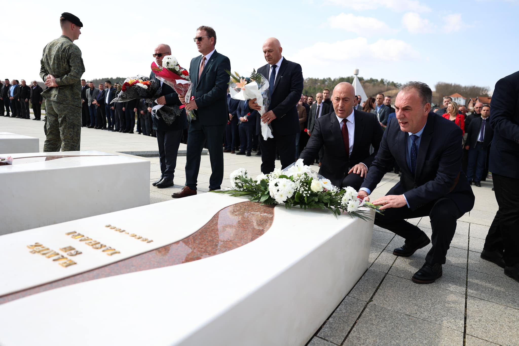 haradinaj:-sakrifica-e-familjes-jashari-ndryshoi-rrjedhen-e-historise