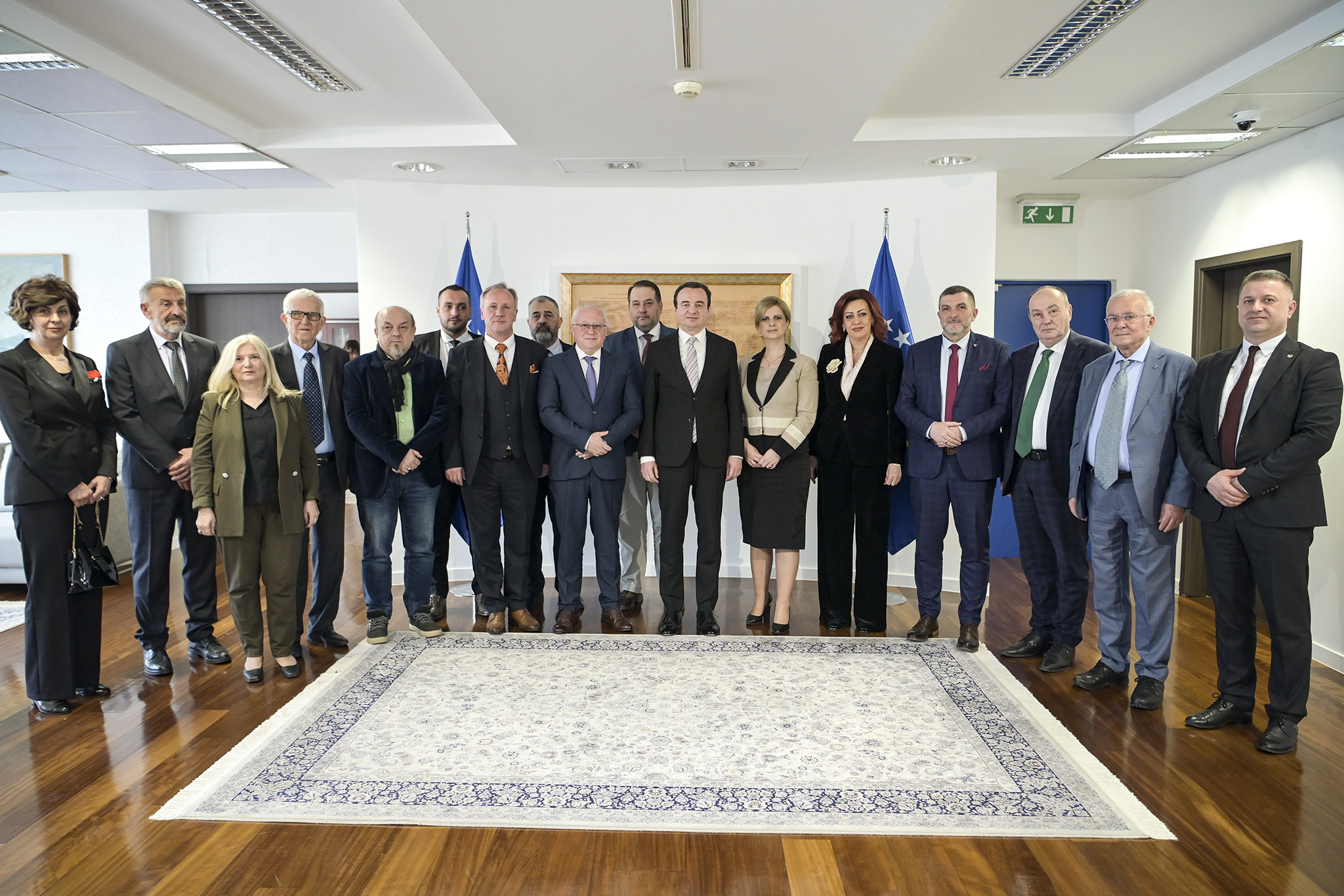kurti-priti-delegacionin-e-keshillave-rajonale-kombetare-boshnjake,-diskutuan-per-zhvillimin-e-integrimit-ekonomik