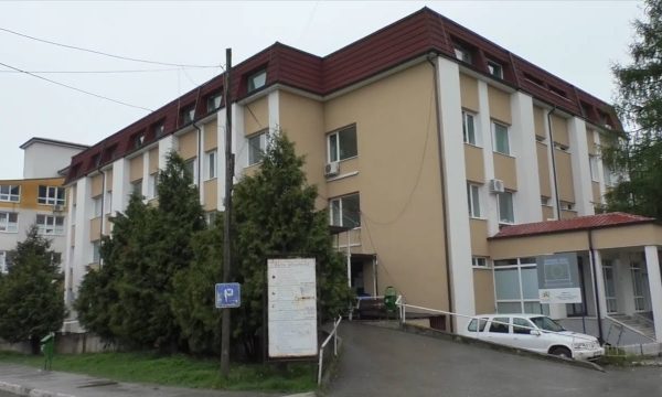 plagosja-e-tre-personave-ne-gjakove,-spitali-jep-informata-per-gjendjen-e-tyre