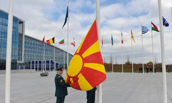Koalicioni shqiptar i Maqedonisë së Veriut akuzon pushtetin për strategji anti-amerikane