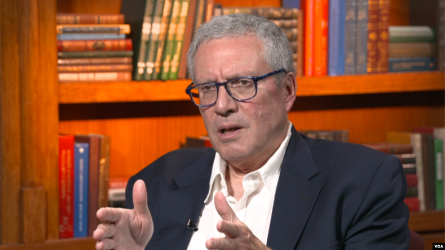 hooper:-momenti-diplomatik-nderkombetar-i-kosoves-po-shkon-drejt-nje-ngerci,-s’ka-me-vend-per-gabime