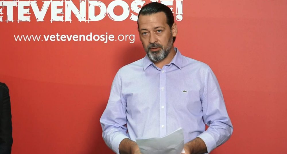 svecla:-vetevendosja-nuk-ka-vota-per-kryesuesin-e-ldk-se-apo-pdk-se