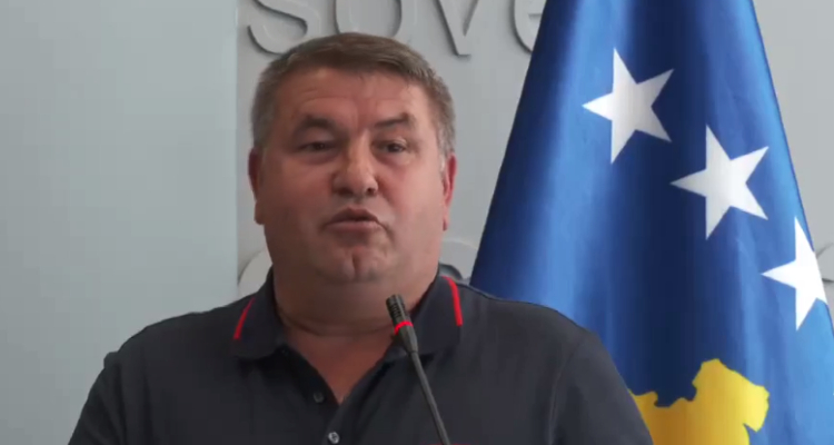kryetari-i-mulliseve:-pritet-renie-e-cmimit-te-miellit,-jam-i-habitur-me-rritjen-e-cmimit-te-bukes