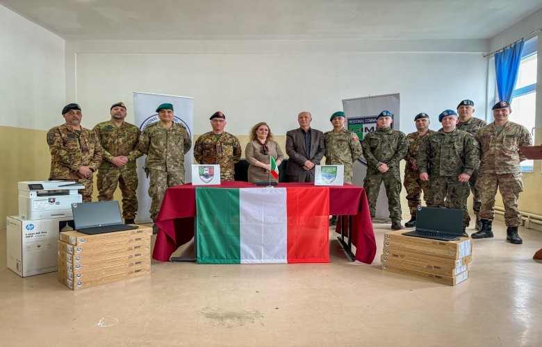kfor-i-i-dhuron-material-informatik-nje-shkolle-ne-kacanik