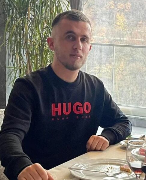 ky-eshte-25-vjecari-qe-vdiq-mbreme-ne-aksidentin-ne-skivjan-te-gjakoves